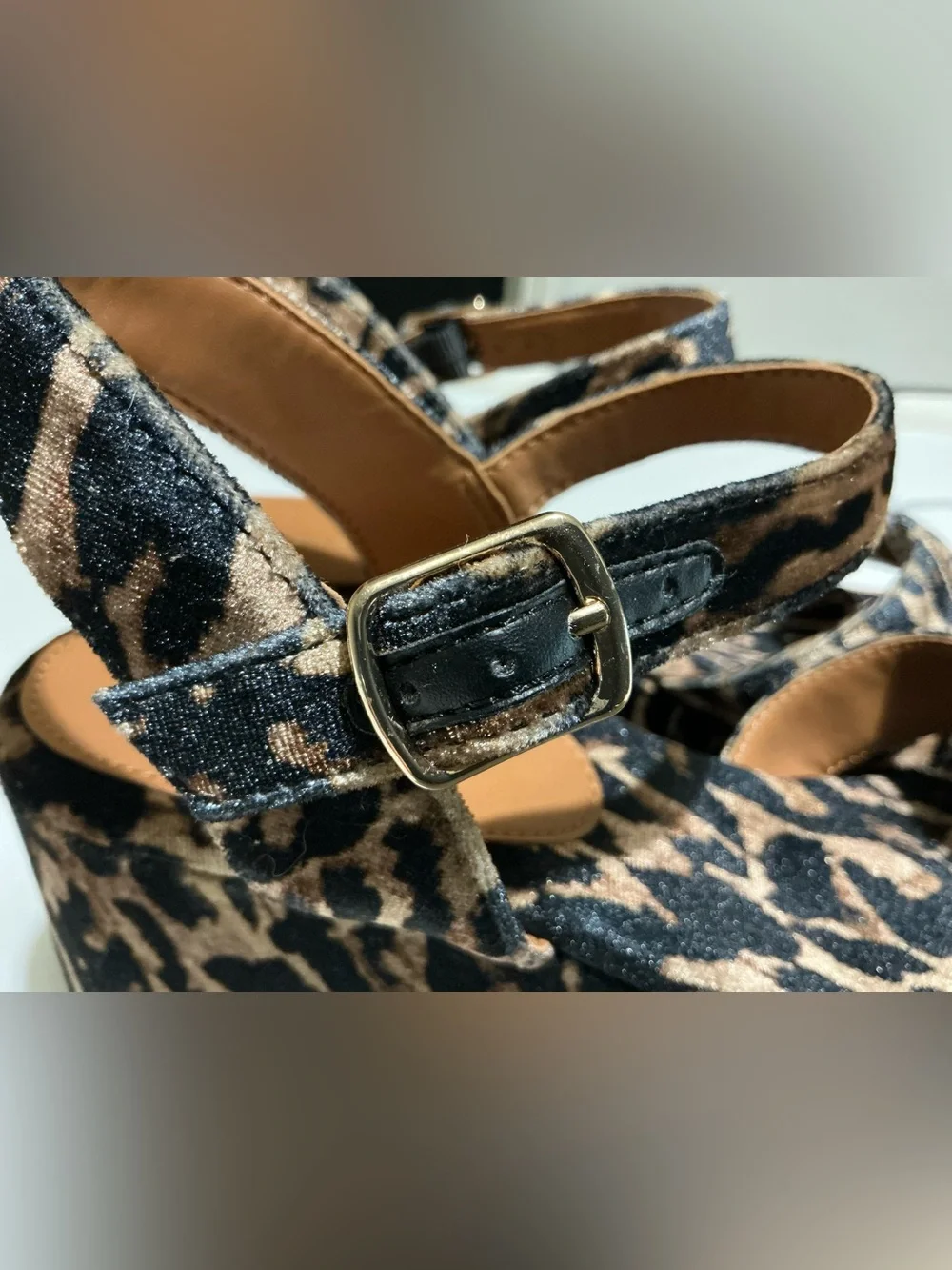 Gianni Bini Joize Velvet Leopard Print Platform Sandals